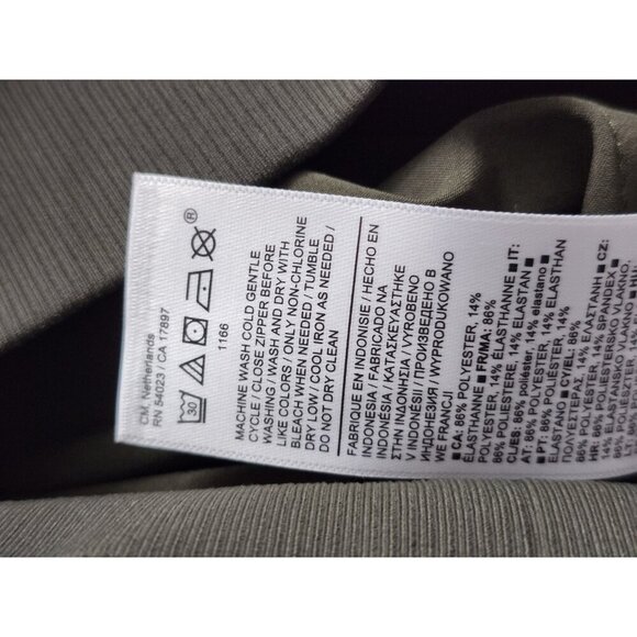 Athleta Nolita Slim Tapered Crop Pant Olive Green 8 - Picture 8 of 13